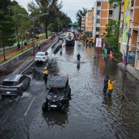 Megafuga en Iztapalapa provoca desperdicio de miles de litros de agua potable