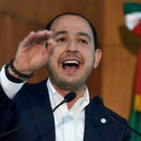 Marko Cortés arremete contra AMLO por adelantar sucesión de 2024