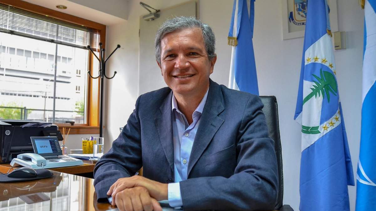 Monzani se alisto na las filas de la UCR. Fuente: (Twitter)