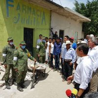 La reconstrucción de casas llevará tiempo y poblanos asumirán las labores, advierte Peña