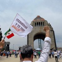 "¡Terminas y Te Vas!": Marchan en CDMX en contra de la consulta de revocación de mandato