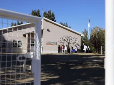 La presencialidad no es para todos en Río Negro: el drama de las escuelas rurales