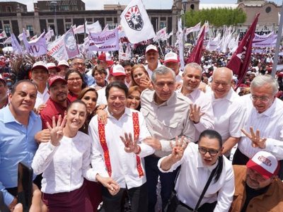 PRD denuncia ante el INE a “corcholatas” de Morena por actos anticipados de campaña