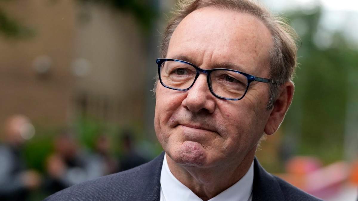 El actor Kevin Spacey a su llegada al tribunal este lunes