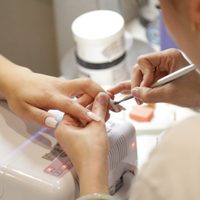 Nail art: cómo hacer crecer tus uñas sanas de manera natural y olvidarte de los químicos que te las arruinan