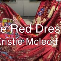 El vestido rojo bordado/Museo de Arte Popular