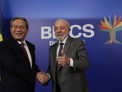 Trump impondrá arancel adicional del 10% a los países que “se alineen” con los BRICS