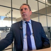 "Cornejo no quiere que la gente evalúe su gestión y se esconde detrás de Milei"