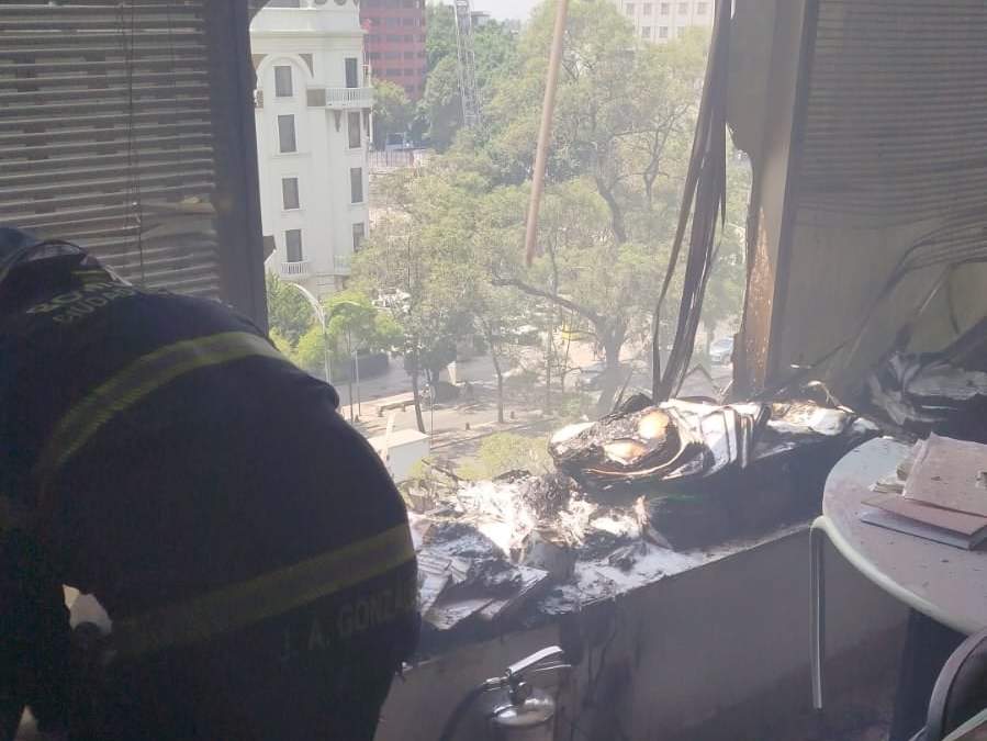 El interior de la Torre del Bienestar, donde se registró un conato de incendio, el sábado 2 de mayo de 2026