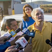 'El gobierno va a querer fregárselo”: hija de Mireles