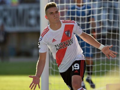 Los once de River para salir campeón