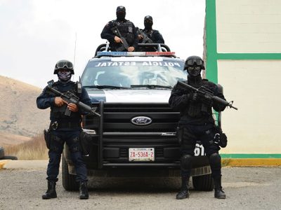 En operativo para buscar a asesinos de policías en Calera, hallan dos cadáveres en campamento