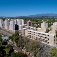 El Gobierno traspasó planes de vivienda a provincias y municipios