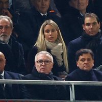 Lejos del tenis y ¿se acerca a la presidencia?: Rafael Nadal viajó junto a su familia a Anfield