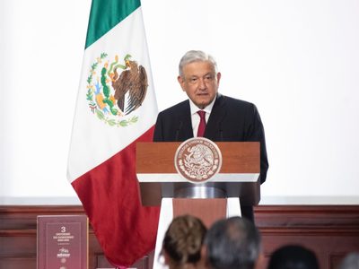 "Tengan para que aprendan", dice AMLO al presumir logros económicos del Tercer Informe