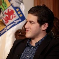Samuel García exhibe a yerno del Bronco por cobrar moches a casinos; exgobernador rechaza versión