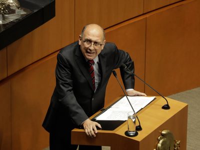 Reforma sobre incremento de salario no se publica porque no hay dinero y Noroña la detiene: Moreira