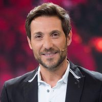 Increíble: después del escándalo, Antonio David Flores se hace la depilación láser