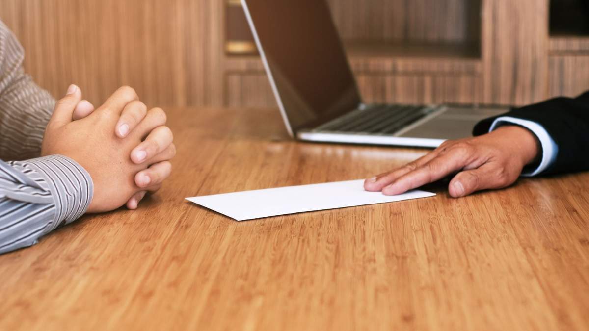 La Ley Federal del Trabajo establece los pagos proporcionales de aguinaldo y vacaciones como un derecho para el trabajador que renuncia voluntariamente.