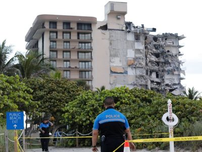 El derrumbe de un edificio residencial en Miami deja un muerto y varios heridos