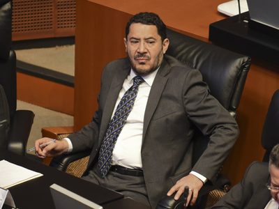 Sheinbaum anuncia cambios en su gabinete; Martí Batres, nuevo secretario de Gobierno