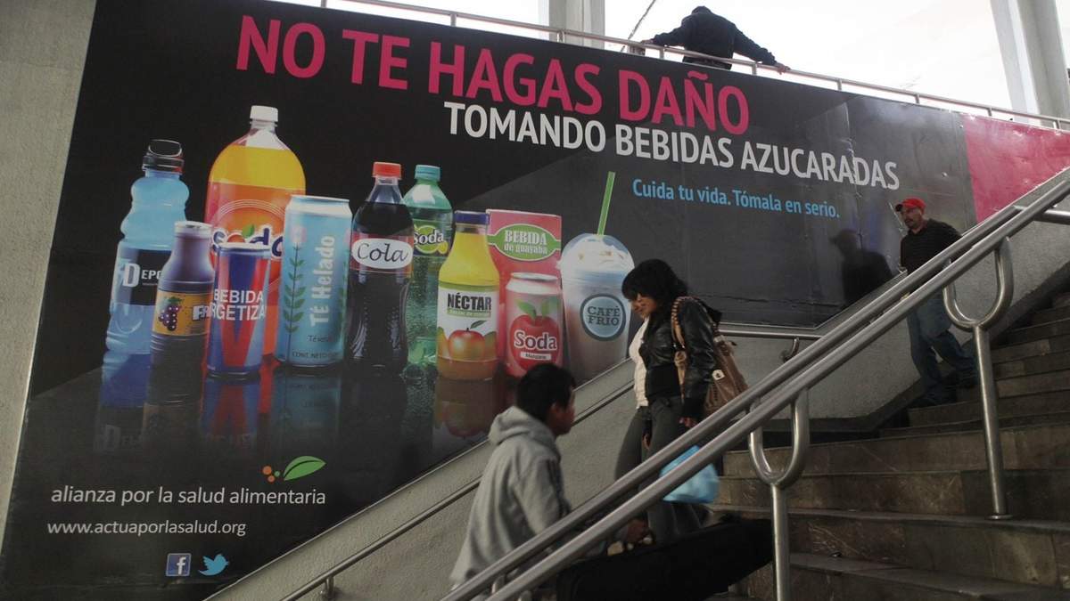 Campaña para hacer conciencia en la gente para que evite el consumo de bebidas azucaradas