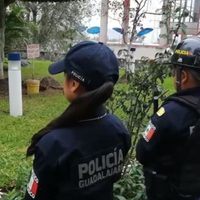 Sujeto prende fuego a un cadáver en calles de Guadalajara
