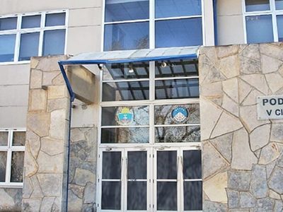 Robó a la salida de un cajero en Chos Malal, lo detuvieron y descubrieron más delitos en su haber