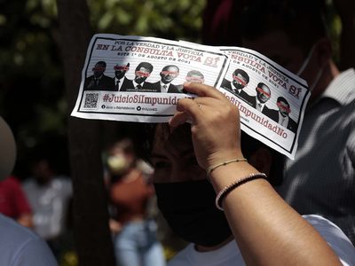 Financial Times critica justicia selectiva de AMLO en consulta popular