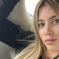 Nunca antes visto: así es el frondoso y original árbol de Navidad de Wanda Nara