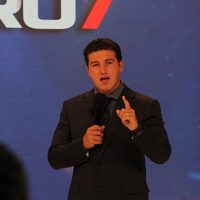 Samuel García propone libros de texto especiales para NL