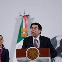 Examen de ingreso a preparatorias de la UNAM e IPN en línea fue un éxito: Mario Delgado