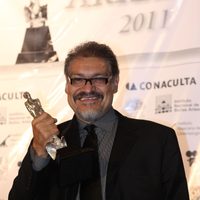 Joaquín Cosío llama "ignorantes" a AMLO y la 4T; a Frausto e Imcine les dice "floreros que cobran"