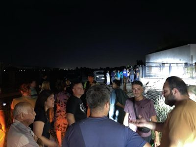Furia en Plottier: cacerolazos y reclamos frente a la casa del intendente por los cortes de luz