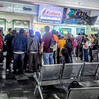 En Morelos suspenden salidas de autobuses por bloqueos del CJNG