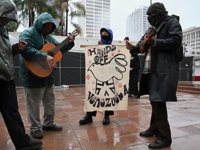 Comunidad artística internacional pide firmar carta en Change contra intervención de EU en Venezuela