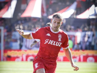 Racing cerró a su segundo refuerzo: Matko Miljevic