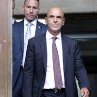 Espionaje M: Arribas se tiró un lance para dejar sin efecto la traba que le impide salir del país