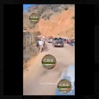 Caravana del Cártel de Sinaloa desfila por la sierra de Chiapas; pobladores gritan "queremos paz"