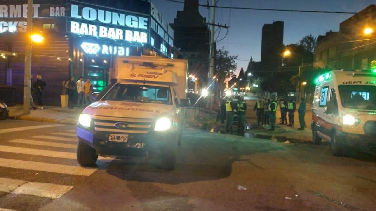 Incidentes afuera de un boliche, en Elordi y Brown. Fuente: Minuto Neuquén