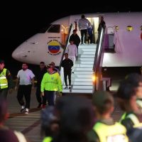Llegan los deportados argentinos por Trump