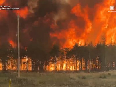 Incendios en Canadá: aumentan las evacuaciones y el humo ya llegó a Estados Unidos