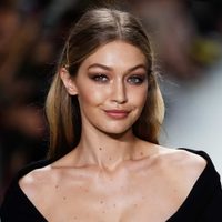 ¡Diablos, señorita! Así pasa la cuarentena Gigi Hadid. ¡Un deleite para la vista!