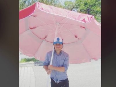 Médico cuenta en TikTok que vendía tacos de canasta para pagar su carrera y se hace viral