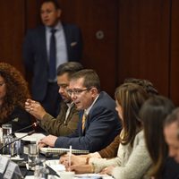 El sistema de comunicación pública, saqueado