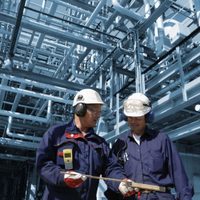 En 2019, la industria cayó 6,4% y la construcción un 7,9%
