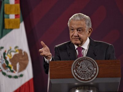 Promete AMLO que en diciembre estará lista la “gran farmacia” que tendrá todas las medicinas