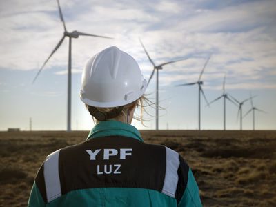YPF cubrió el 25% de su demanda de energía con renovables