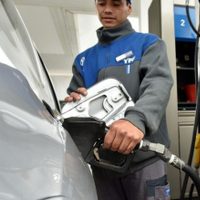 Cuánto costará la nafta y el gasoil en enero tras el aumento a los impuestos a los combustibles