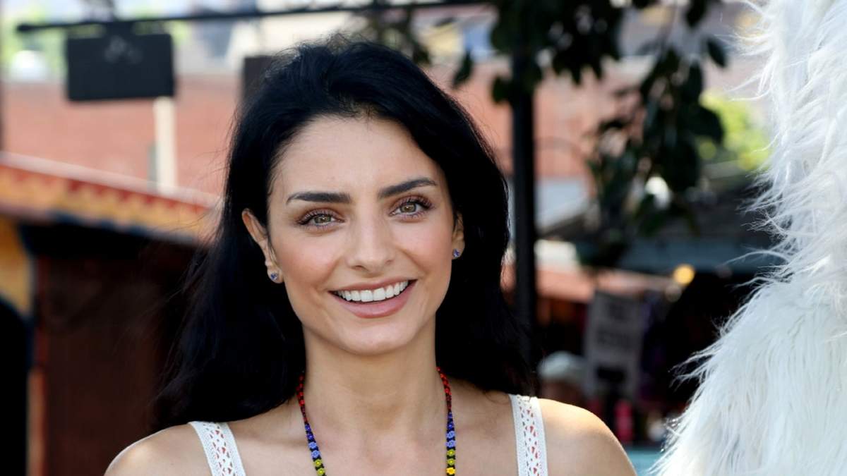 Aislinn Derbez. Fuente: (Instagram)